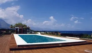 Fiesta Hotel Garden Beach Campofelice Di Roccella 4*,