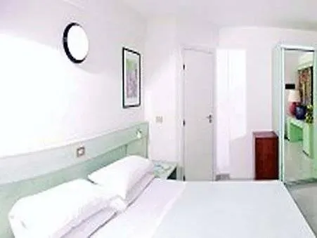 Fiesta Hotel Garden Beach Campofelice Di Roccella